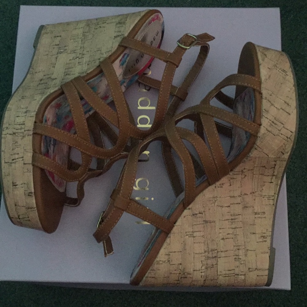 Madden Girl Wedges
